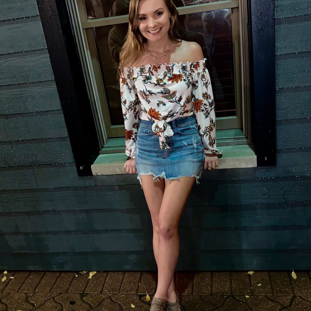 Meet your Posher, Lexi